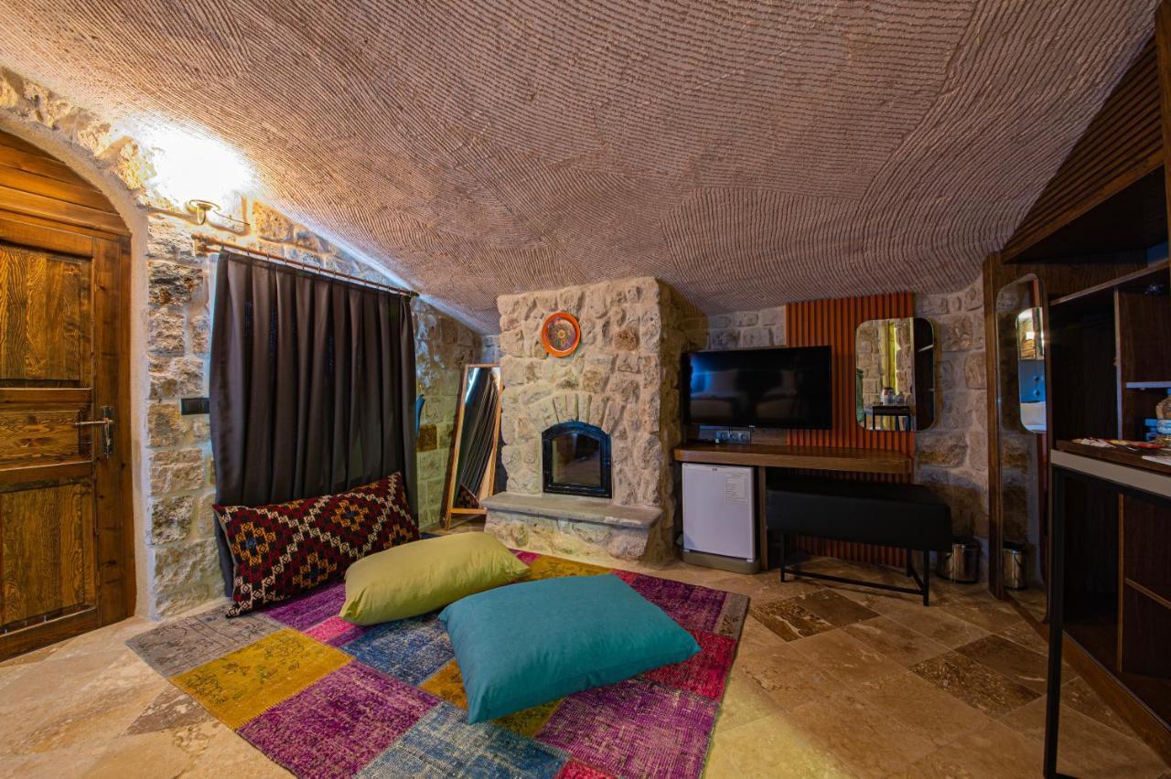 Cappadocia Hobbit House Hotell Nevşehir Exteriör bild